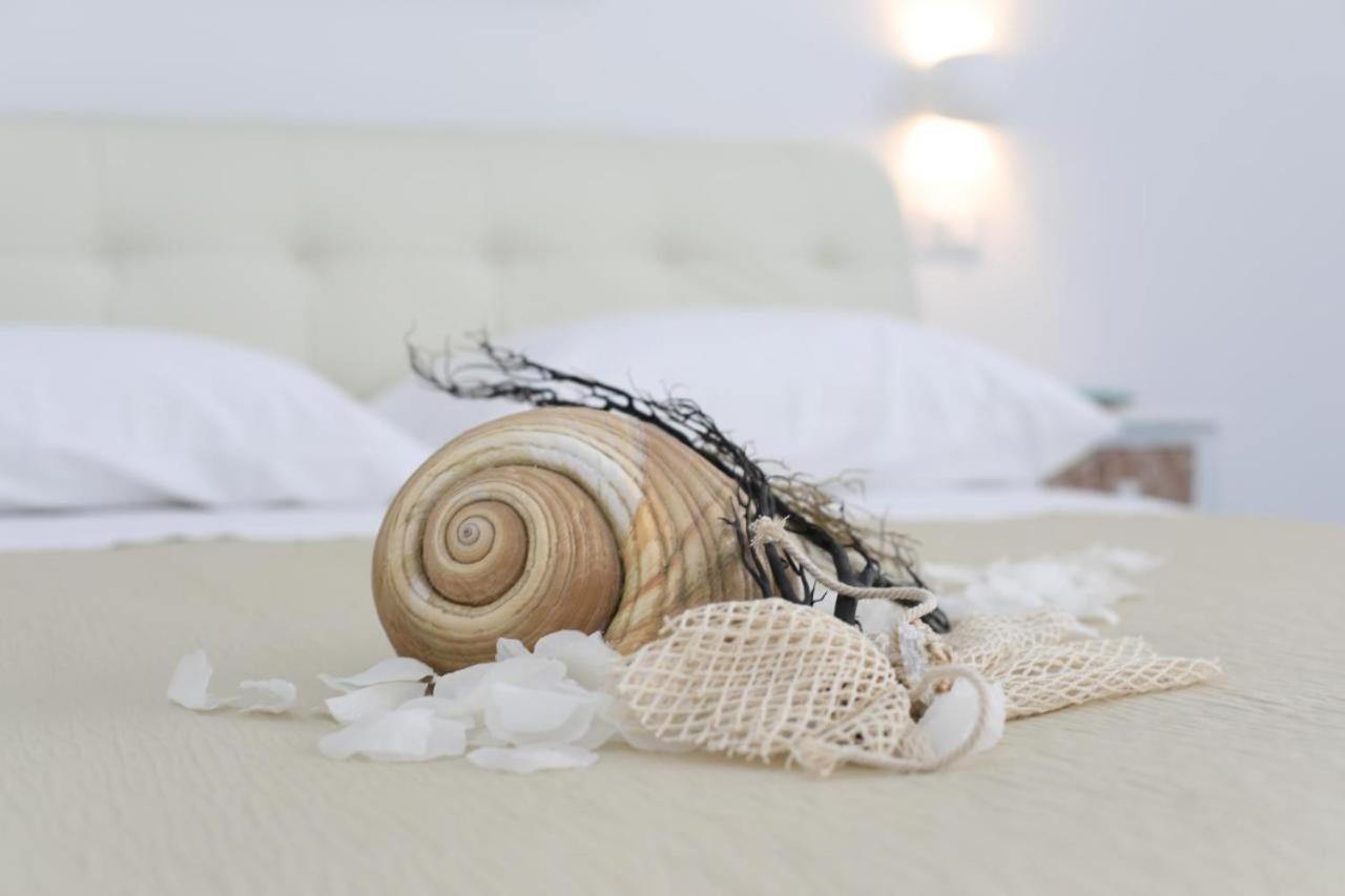 White Aurora Rooms Porto Cesareo Kültér fotó