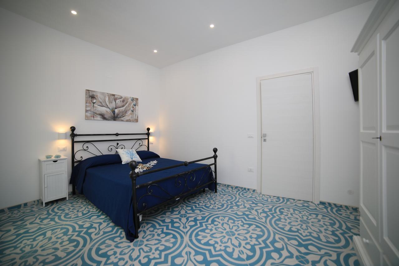 White Aurora Rooms Porto Cesareo Kültér fotó