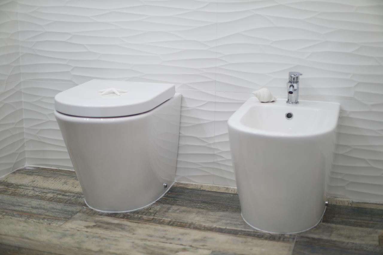 White Aurora Rooms Porto Cesareo Kültér fotó