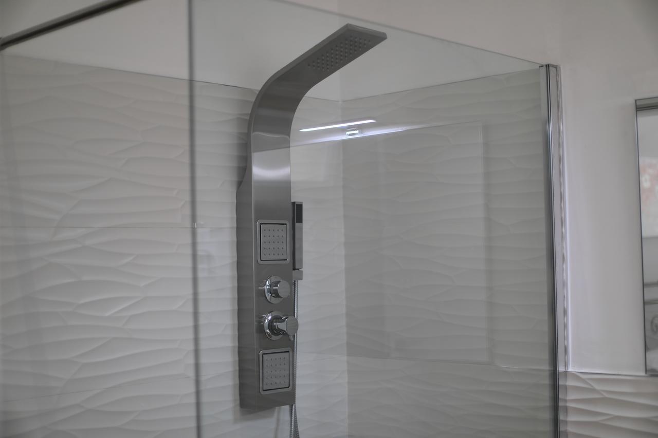 White Aurora Rooms Porto Cesareo Kültér fotó