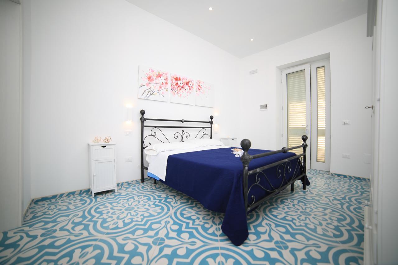 White Aurora Rooms Porto Cesareo Kültér fotó