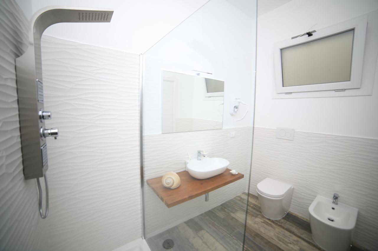 White Aurora Rooms Porto Cesareo Kültér fotó