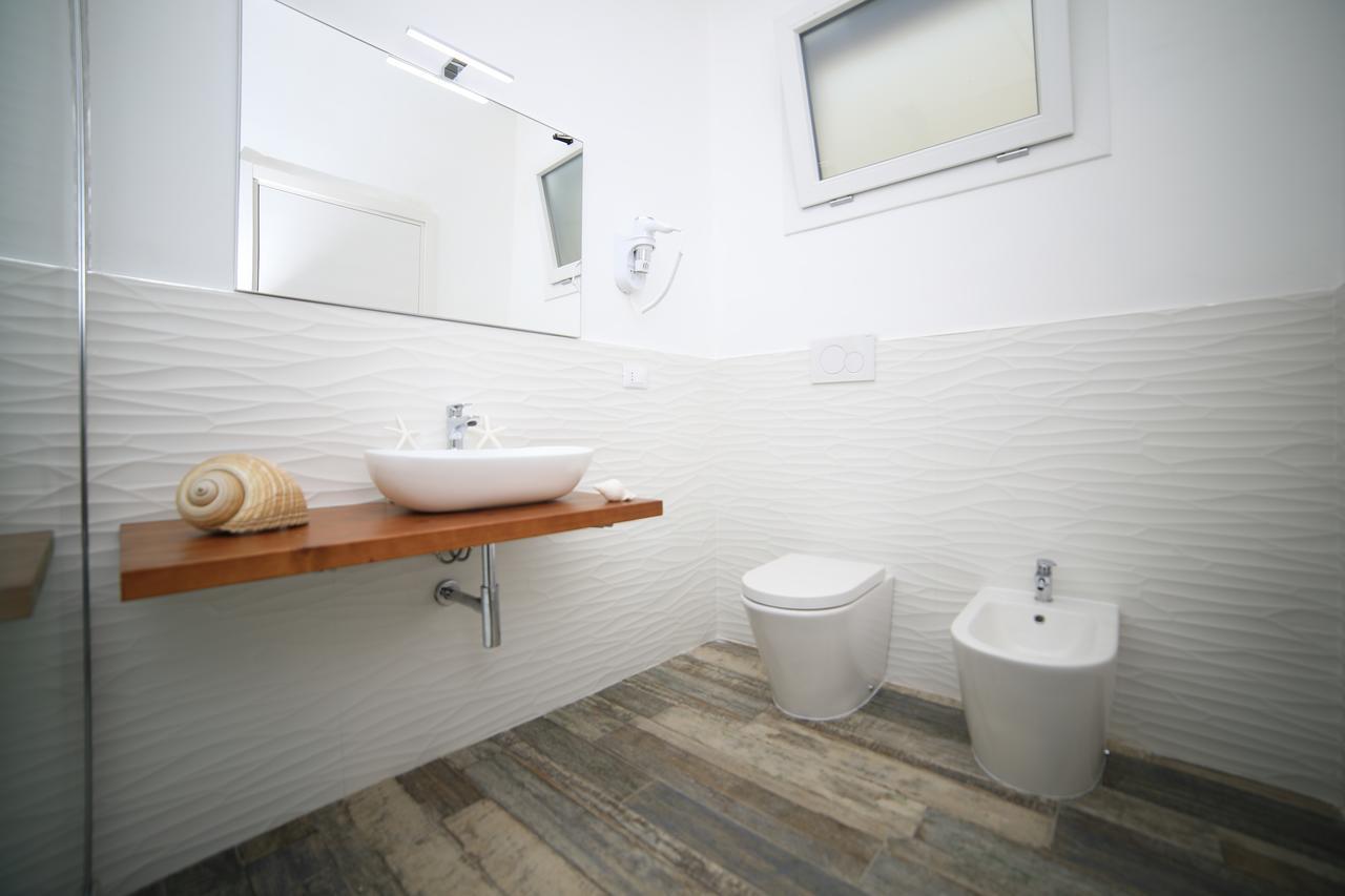 White Aurora Rooms Porto Cesareo Kültér fotó