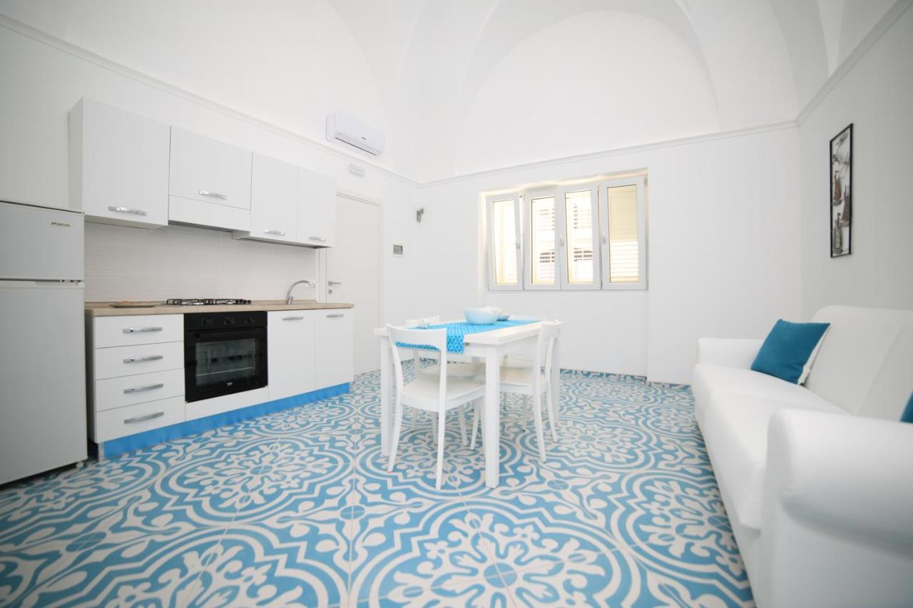 White Aurora Rooms Porto Cesareo Kültér fotó
